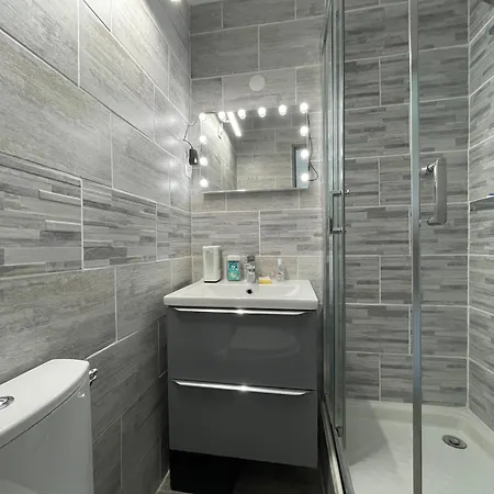 - Renove Climatise 2/3 Pers, Parking Securise, A 50m De La Du Grazel - Fr-1-796-16 Apartment Gruissan